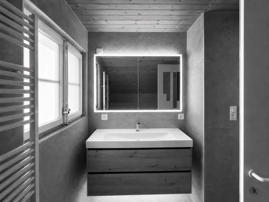 Salle de bain rénovée à Vercorin